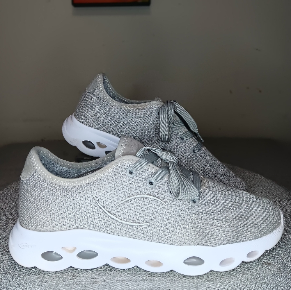 ARA Energystep sneakers Racer skyLightweight Women's Size  US 10/  UK 7 /EU 41